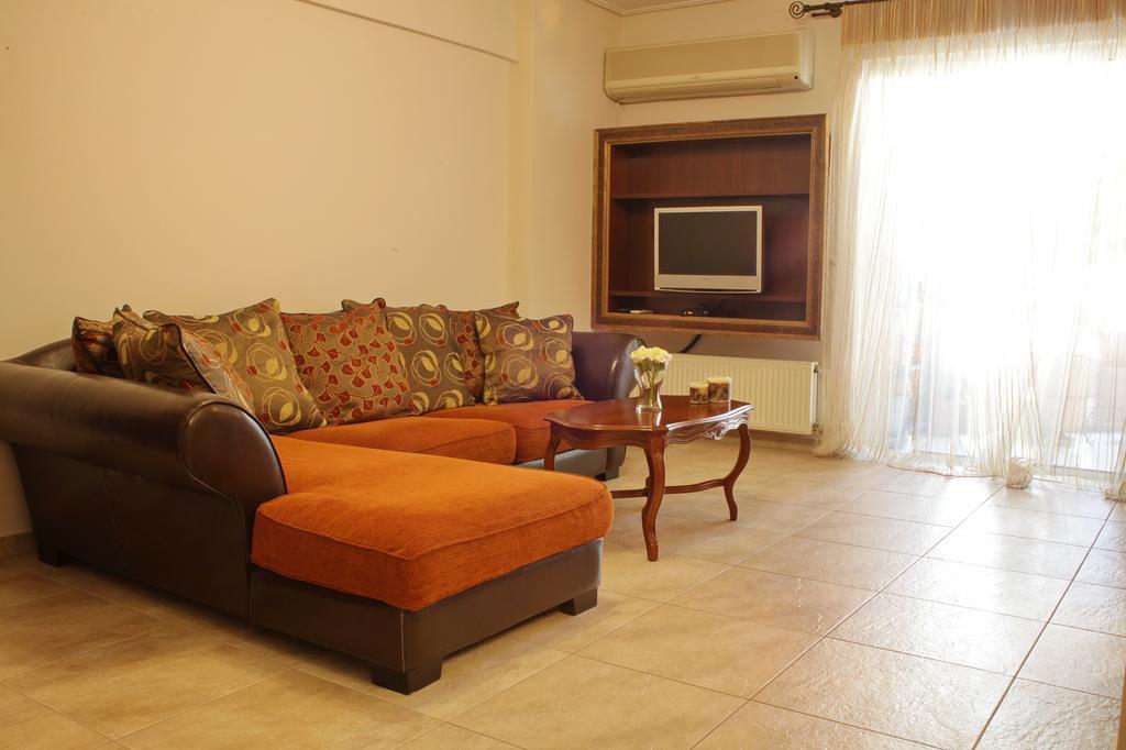 Family Apartment In Sepolia Athena Bagian luar foto